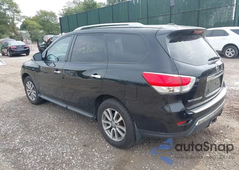 2015 Nissan Pathfinder Sv z USA, uszkodzony, nr VIN 5N1AR2MM6FC708386